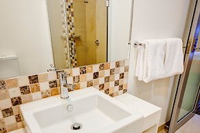 Mantra Charles Hotel Launceston