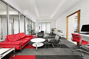 Mantra Charles Hotel Launceston