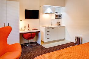 Mantra Charles Hotel Launceston