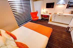 Mantra Charles Hotel Launceston