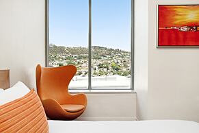 Mantra Charles Hotel Launceston