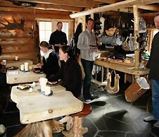 Engholm Husky Design Lodge