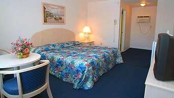 Quarterdeck Motel