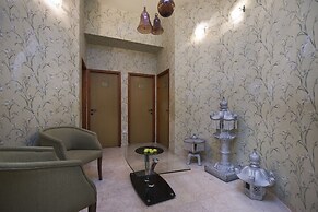 Brown Red Sea (Central Park)