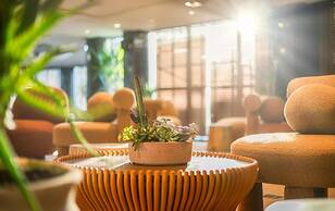 Brown Red Sea (Central Park)