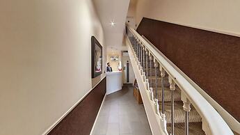 Simply Rooms & Suites