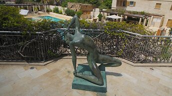 Andromeda Hill apartments & Spa