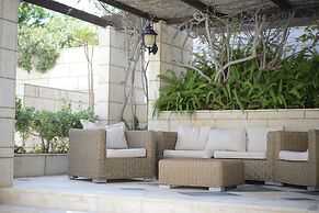 Andromeda Hill apartments & Spa