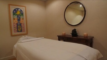 Andromeda Hill apartments & Spa