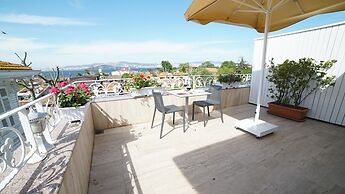 Ascot Hotel Buyukada