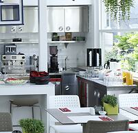 Ascot Hotel Buyukada