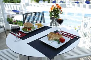 Ascot Hotel Buyukada