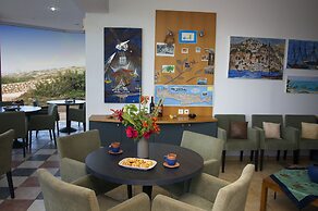 Romantica Beach Villas