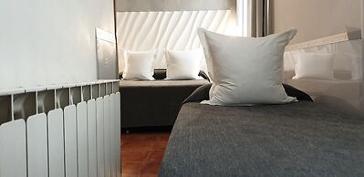 Hostal Las Fuentes - Adults Only