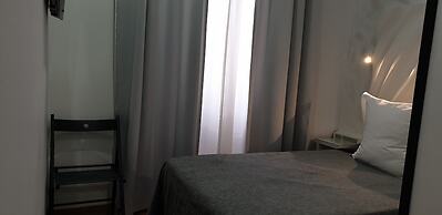 Hostal Las Fuentes - Adults Only