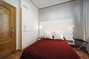 Hostal Las Fuentes - Adults Only