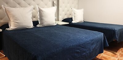 Hostal Las Fuentes - Adults Only