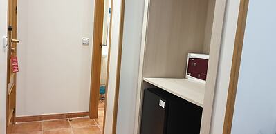 Hostal Las Fuentes - Adults Only