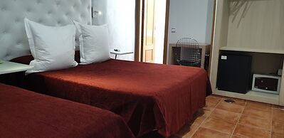 Hostal Las Fuentes - Adults Only