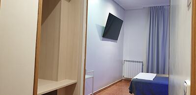 Hostal Las Fuentes - Adults Only