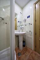 Hostal Las Fuentes - Adults Only