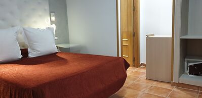 Hostal Las Fuentes - Adults Only