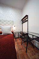 Hostal Las Fuentes - Adults Only