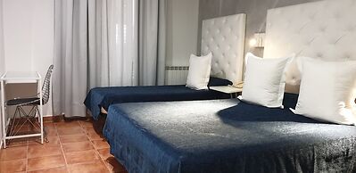 Hostal Las Fuentes - Adults Only