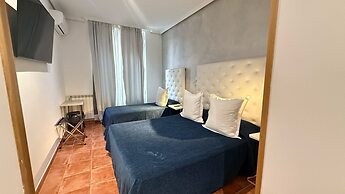 Hostal Las Fuentes - Adults Only