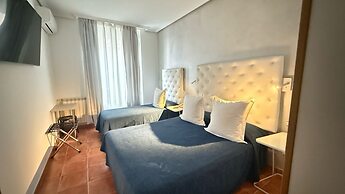 Hostal Las Fuentes - Adults Only