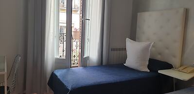 Hostal Las Fuentes - Adults Only