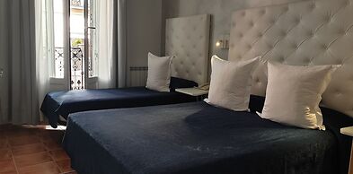 Hostal Las Fuentes - Adults Only