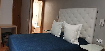 Hostal Las Fuentes - Adults Only