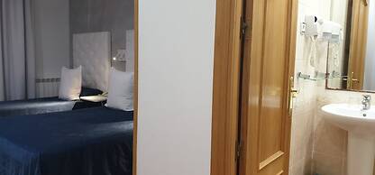 Hostal Las Fuentes - Adults Only