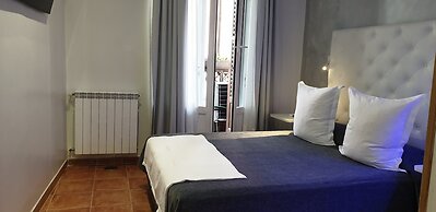 Hostal Las Fuentes - Adults Only