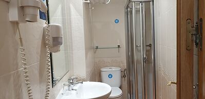 Hostal Las Fuentes - Adults Only