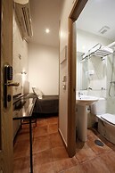 Hostal Las Fuentes - Adults Only