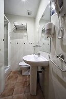 Hostal Las Fuentes - Adults Only