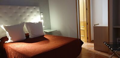 Hostal Las Fuentes - Adults Only