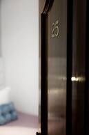 Hostal Las Fuentes - Adults Only