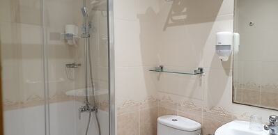 Hostal Las Fuentes - Adults Only