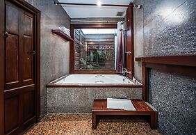 Green Park Boutique Hotel