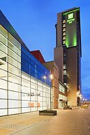 Holiday Inn Manchester-Media City UK by IHG