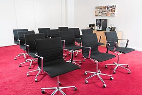 Holiday Inn Manchester-Media City UK by IHG