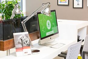 Holiday Inn Manchester-Media City UK by IHG