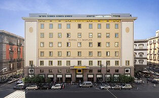 Hotel Naples