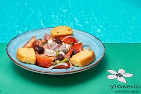 Nissia Beach Apartments and Suites