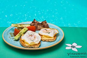 Nissia Beach Apartments and Suites