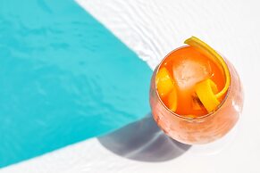 Nissia Beach Apartments and Suites