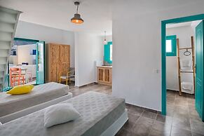 Nissia Beach Apartments and Suites